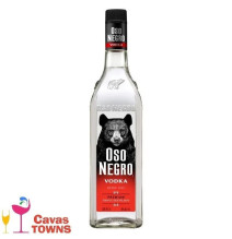 Vodka Oso Negro Premium 1 L - Cavas Towns